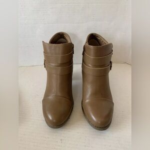 LC LAUREN CONRAD Cedar Tan Brown Ankle Booties Size 7.5